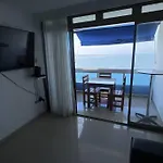 Refugio Marítimo en Laguito