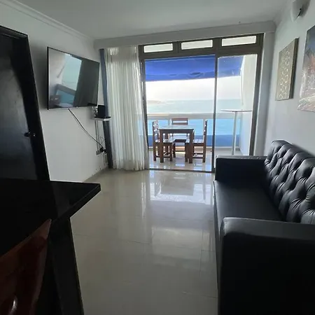 Refugio Maritimo En Laguito